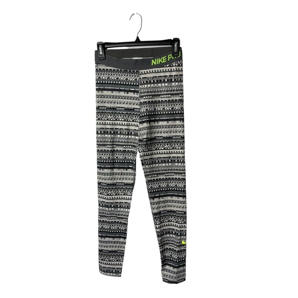 Nike Pro Women’s Hyperwarm Dri-fit‎ Athletic Tights Sz M Training 683717 - Picture 1 of 2